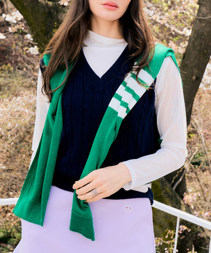 MAGIA Tom Knit Shawl  - Green