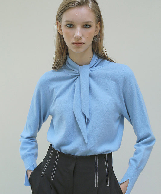 PAUL AND ALICE KNOTTED CASHMERE KNIT - BLUE
