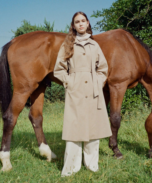 02 Armoire Ava Coat