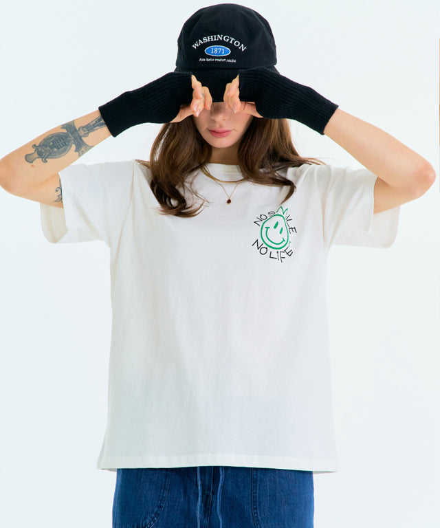 MAGIA Smile T - White
