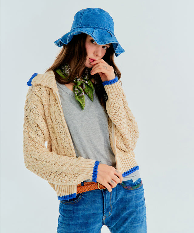 MAGIA Twist Zip Up - Beige